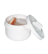 FORAMEN HYGIENICKÝ BOX na zubní náhradu a ortodontický aparátek